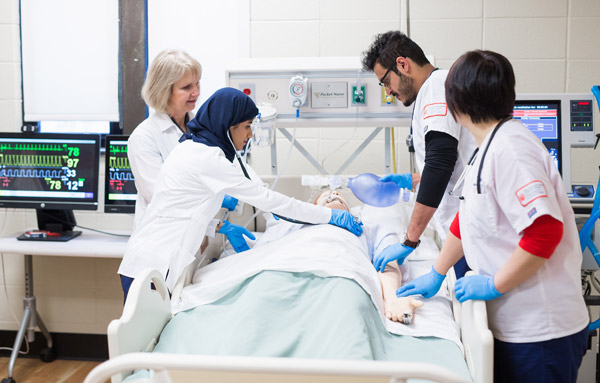 Respiratory students in sim lab