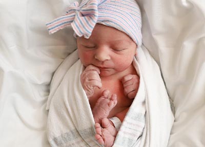 arynn rosenstein Kelly baby.jpg