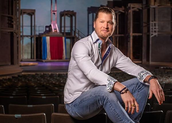 Patrick Dunn Headshot