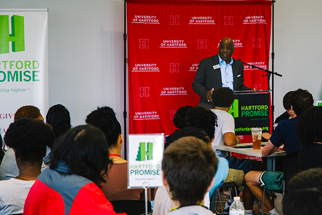 President Ward Addresses Hartford Promise Scholars