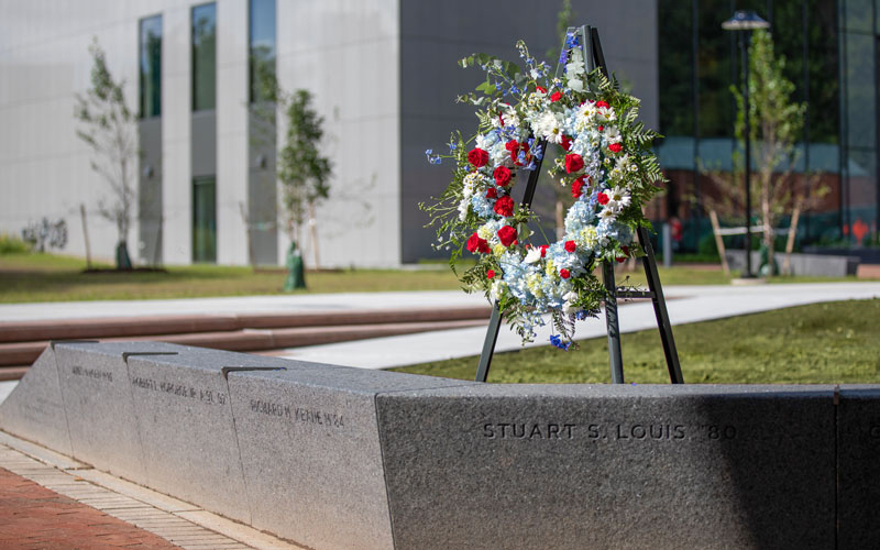 photo of the 9/11 memorial bench