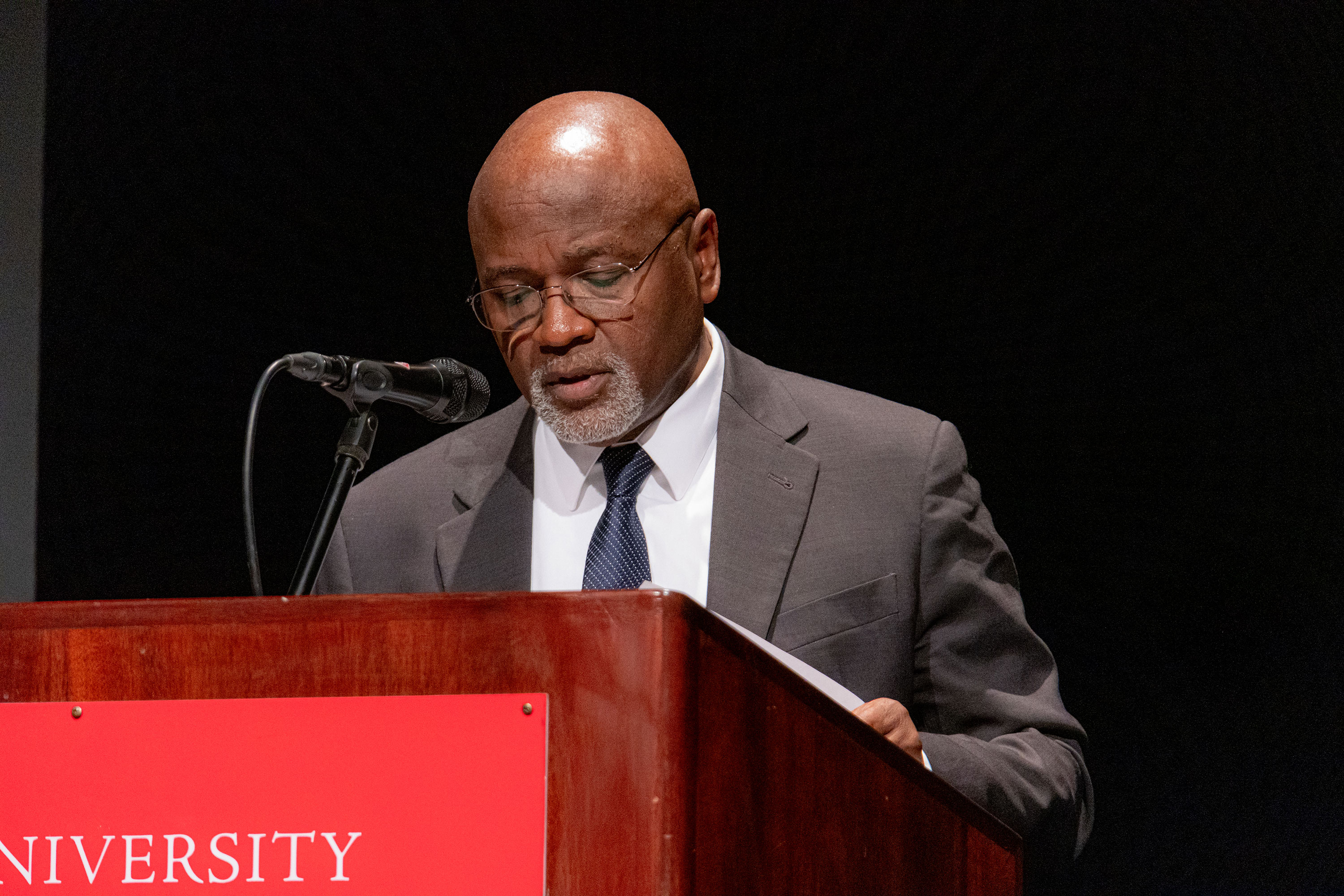 Photo of the Honorable Richard Robinson speaking at UHart during the MLK Observance